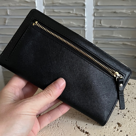 Kate Spade Large Slim Wallet - Picture 4 of 4